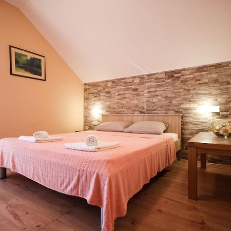 Apartment Ruza Sukošan 外观 照片