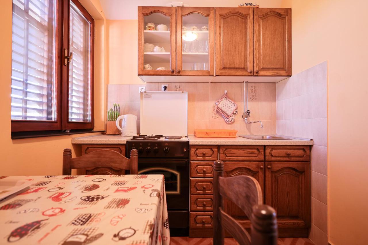 Apartment Ruza Sukošan 外观 照片