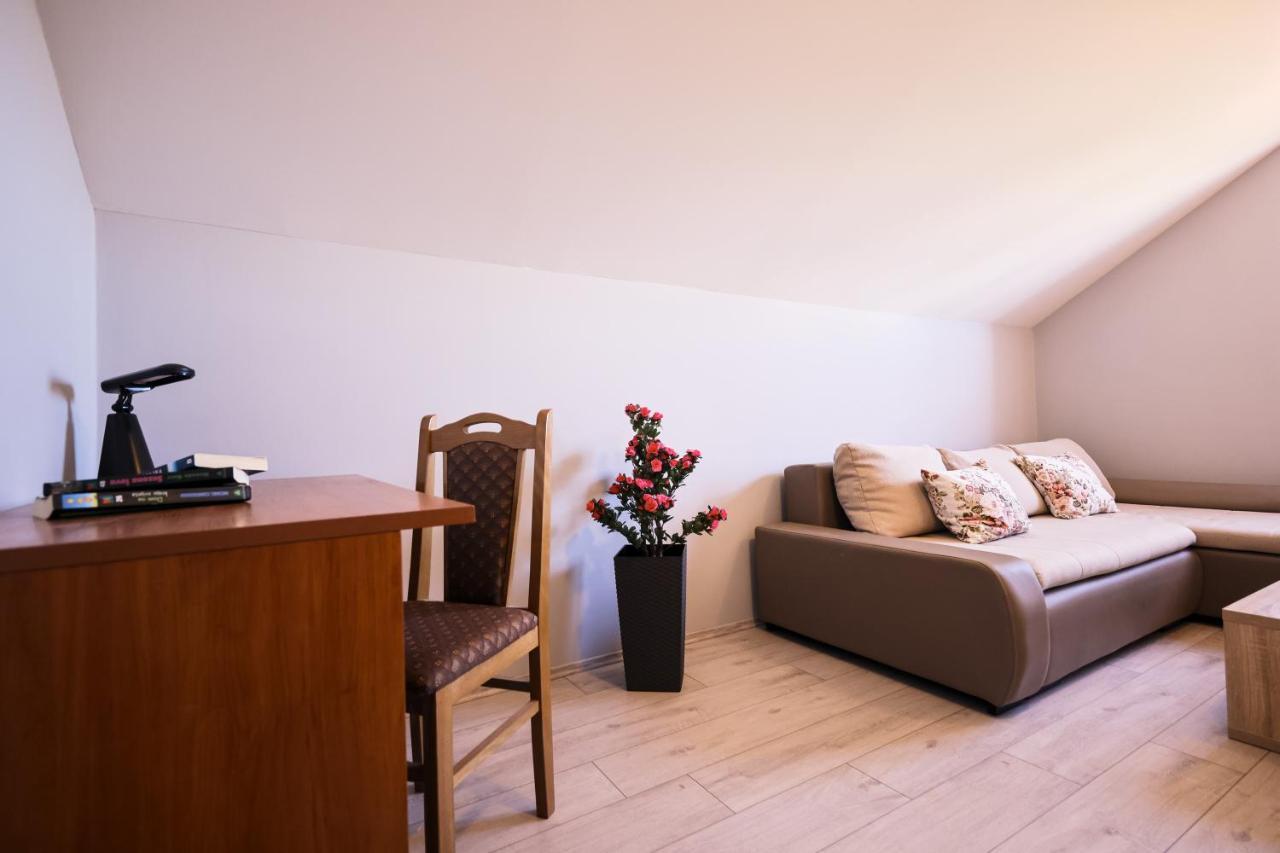 Apartment Ruza Sukošan 外观 照片