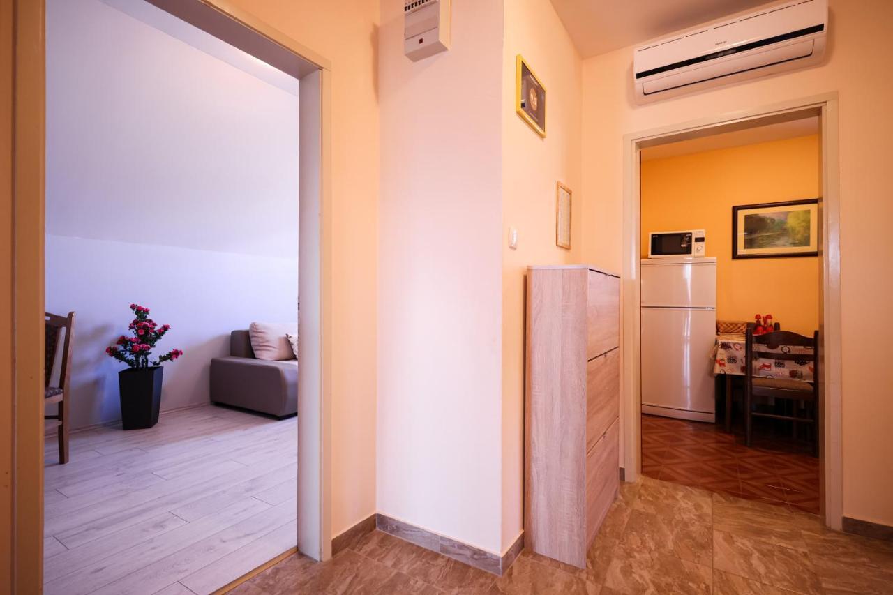 Apartment Ruza Sukošan 外观 照片