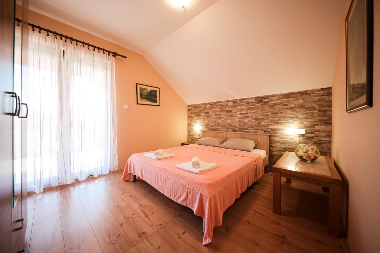 Apartment Ruza Sukošan 外观 照片
